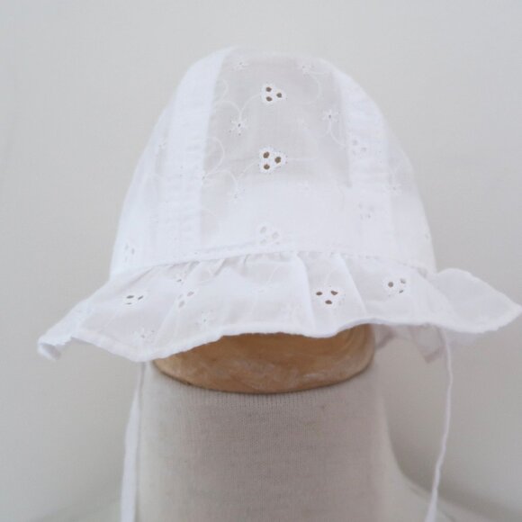 CATYA baby cotton eyelet hat w ruffle trim 3-6 months Made in Italy - Picture 5 of 6